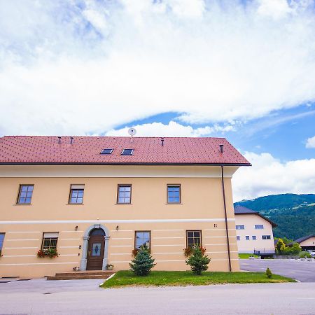 Bed & Breakfast Karun Cerklje na Gorenjskem Kültér fotó