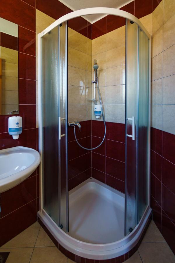 Bed & Breakfast Karun Cerklje na Gorenjskem Kültér fotó