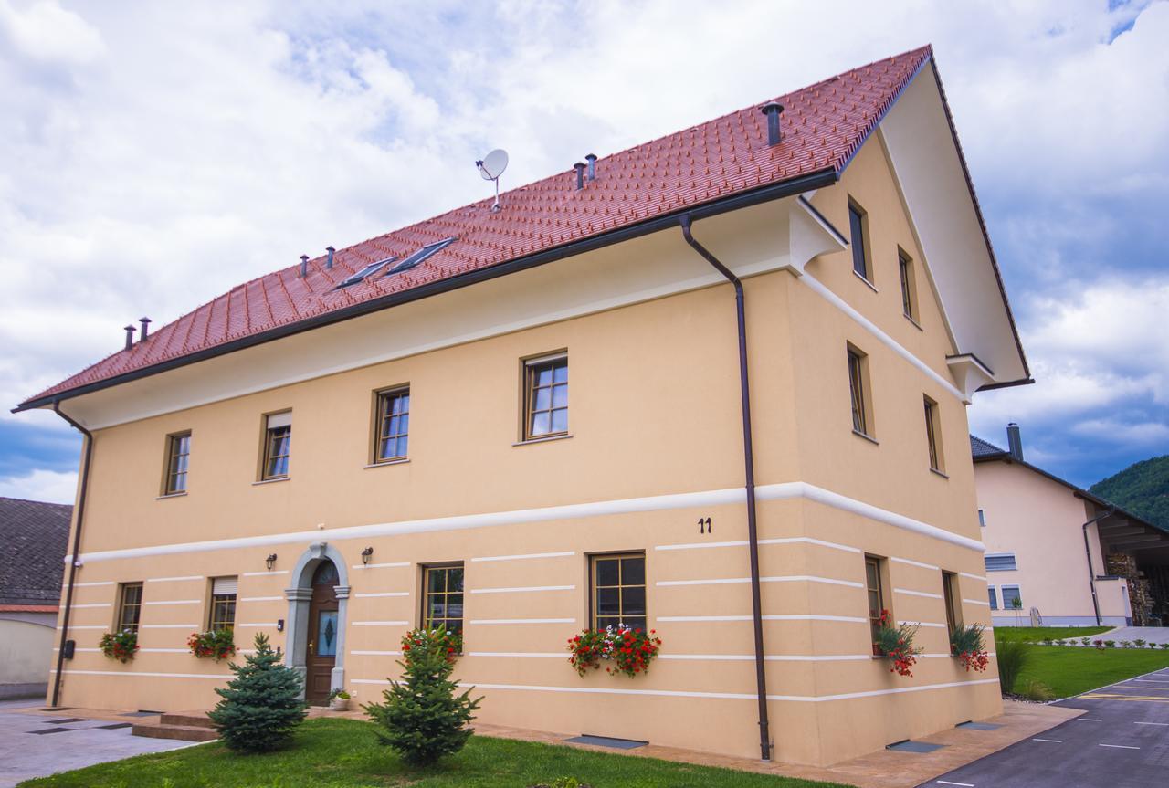 Bed & Breakfast Karun Cerklje na Gorenjskem Kültér fotó